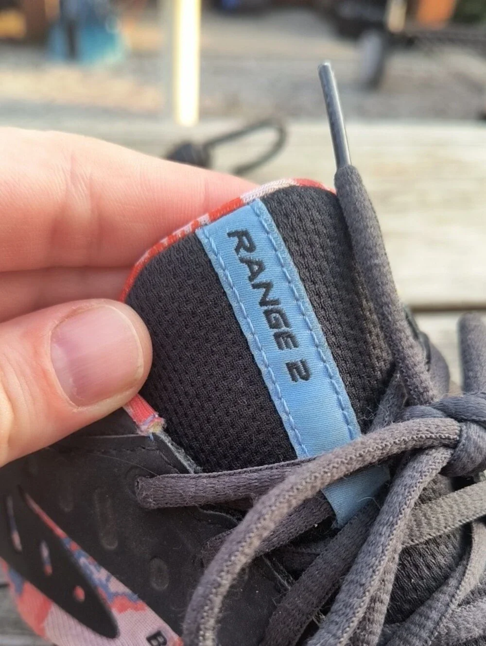Brooks Range 2 Running Shoes with Coral and Light Blue Accents Women's Size 11